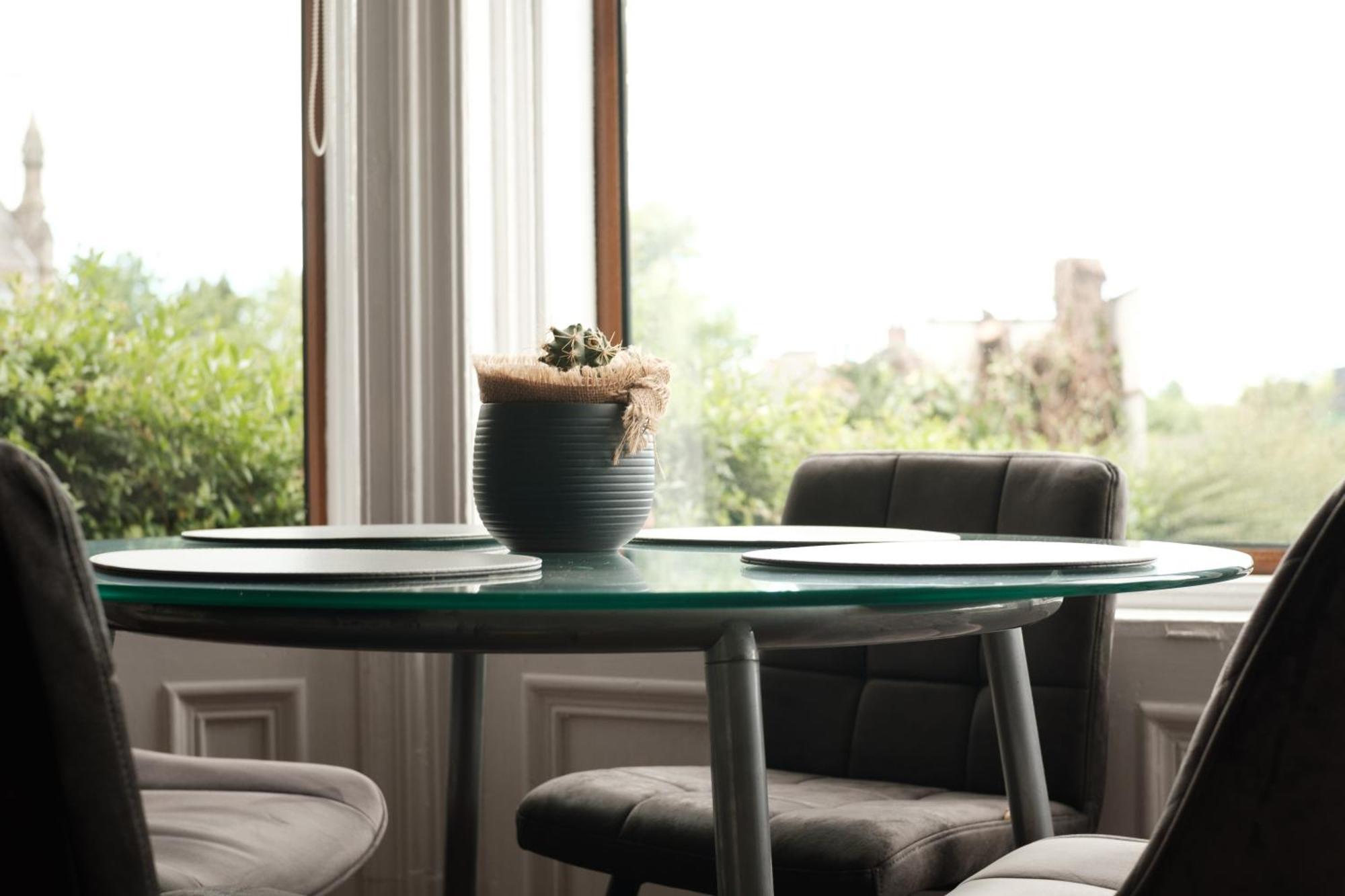Antrim Road Apartments Belfast Bagian luar foto